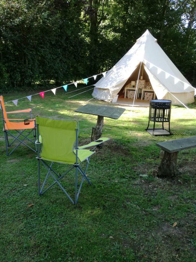 7 Valleys Camping Hotel Flers  Exterior photo